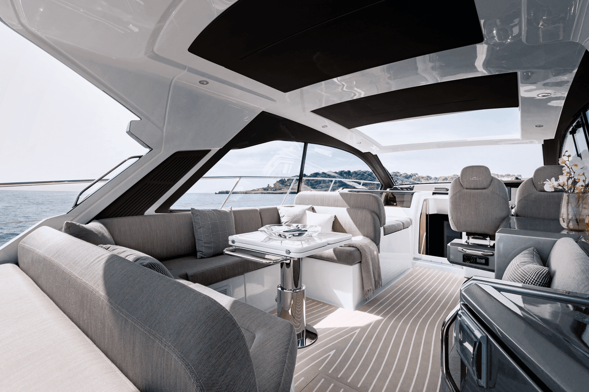 2027 Azimut Atlantis 51 53.0 feet, Inuvik, Northwest Territories #17