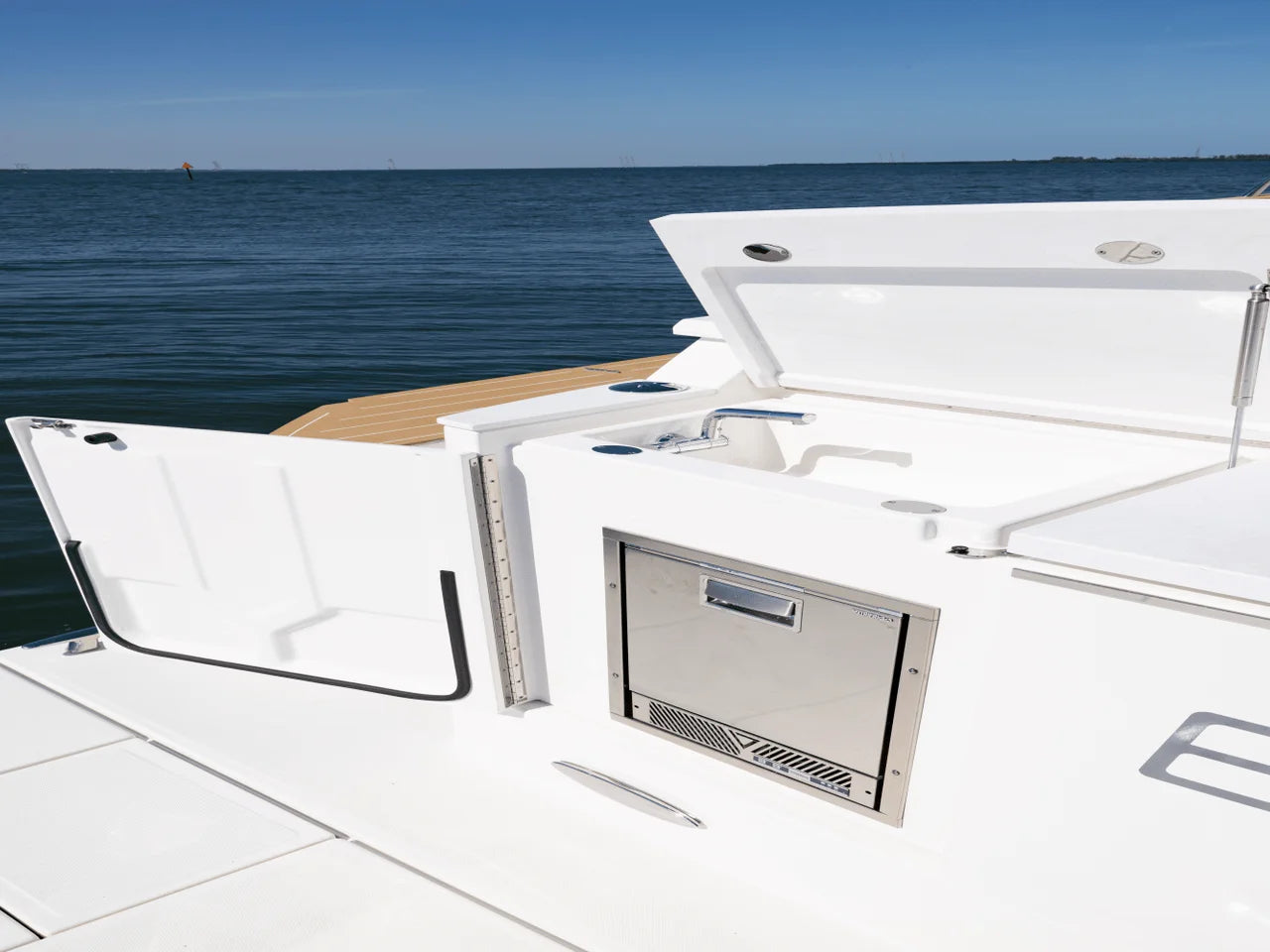 2025 Tiara Yachts EX 54 54.0 feet, Inuvik, Northwest Territories #57