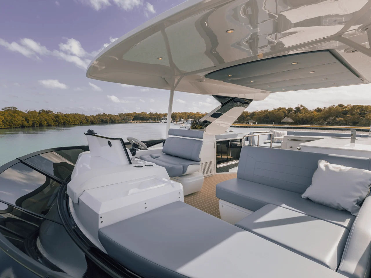 2026 Cruisers Yachts 57 FLY 57.0 feet, Inuvik, Northwest Territories #47