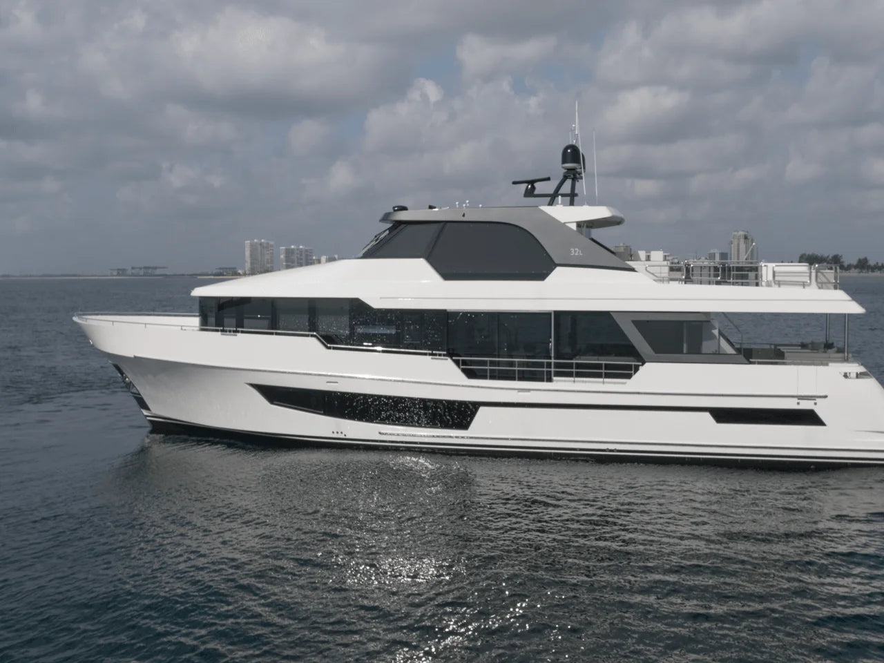 2026 Ocean Alexander 32L 106.0 feet, Inuvik, Northwest Territories #23