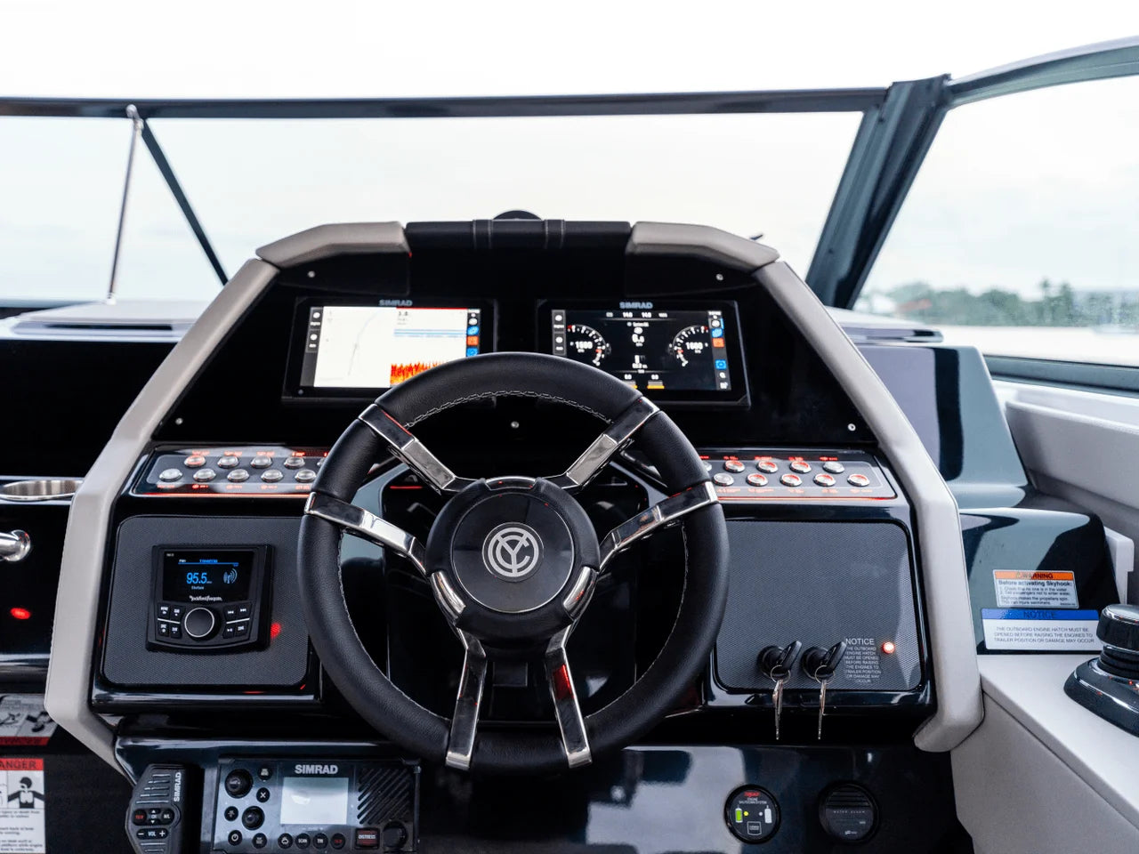 2026 Cruisers Yachts 34 GLS Outboard 35.0 feet, Inuvik, Northwest Territories #134