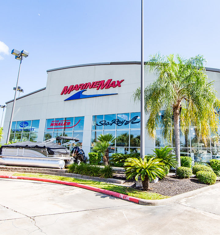 Contact MarineMax