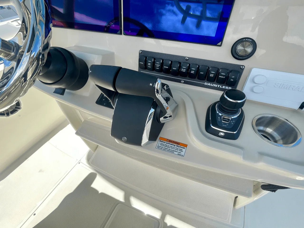 2025 Boston Whaler 280 Dauntless 28.0 feet, Quincy, MA #12