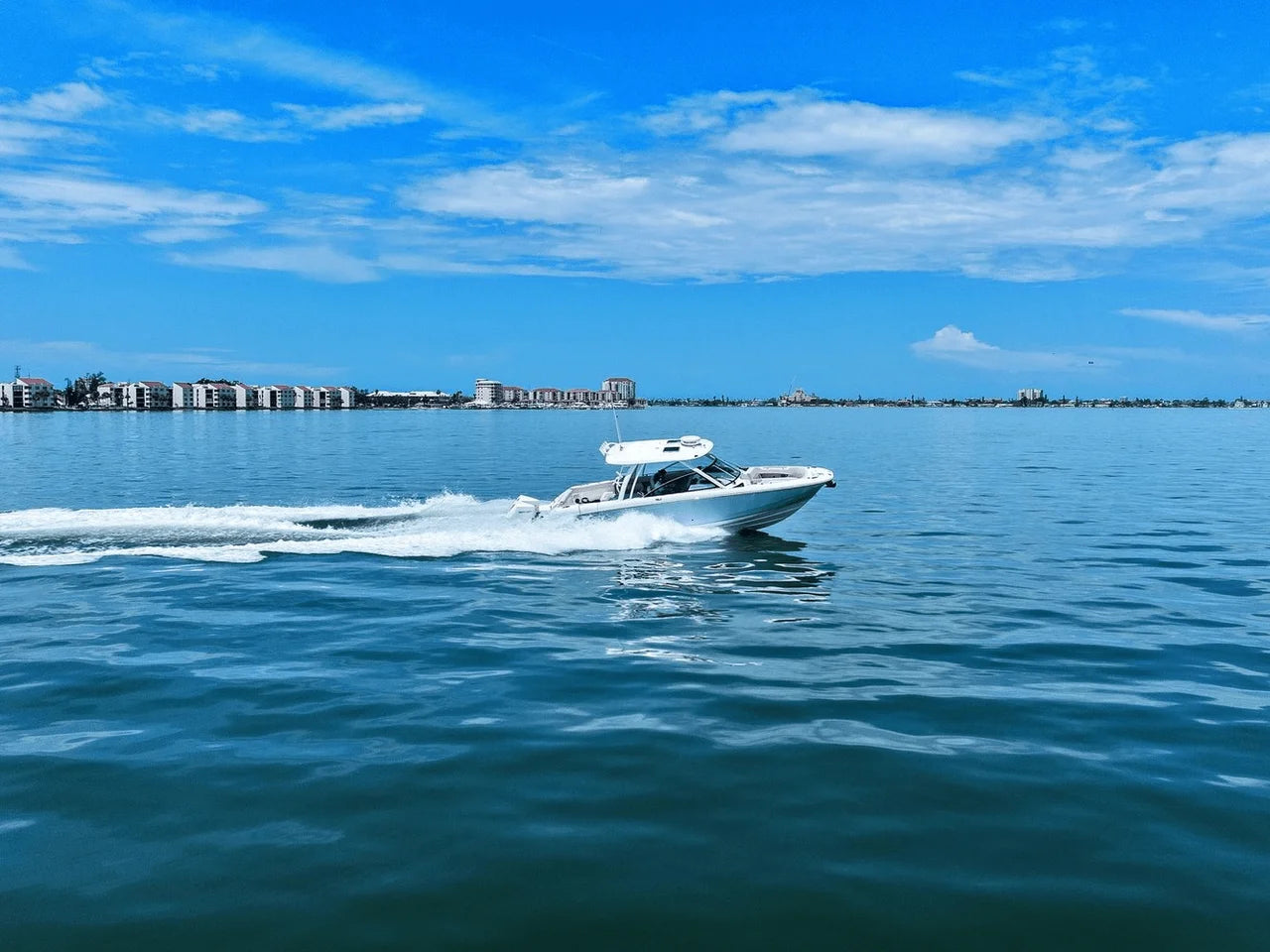 2020 Boston Whaler 320 VANTAGE 33.0 feet, St Petersburg, FL #9