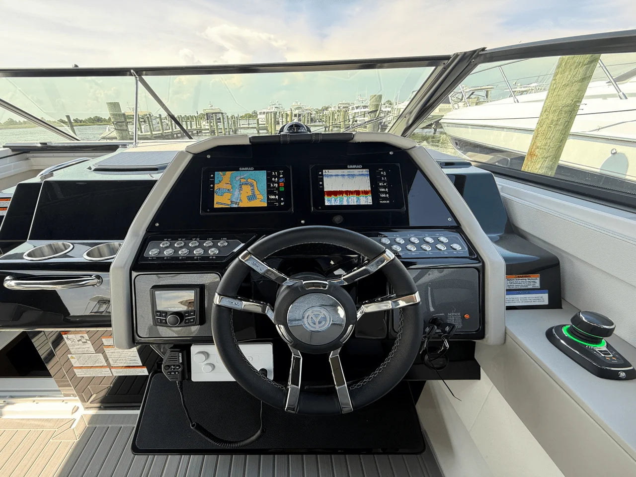 2026 Cruisers Yachts 34 GLS Outboard 34.0 feet, Grasonville, MD #20