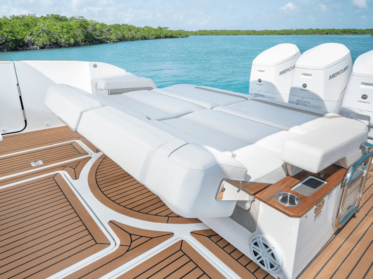 2025 Tiara Yachts LS 48 48.0 feet, Inuvik, Northwest Territories #31