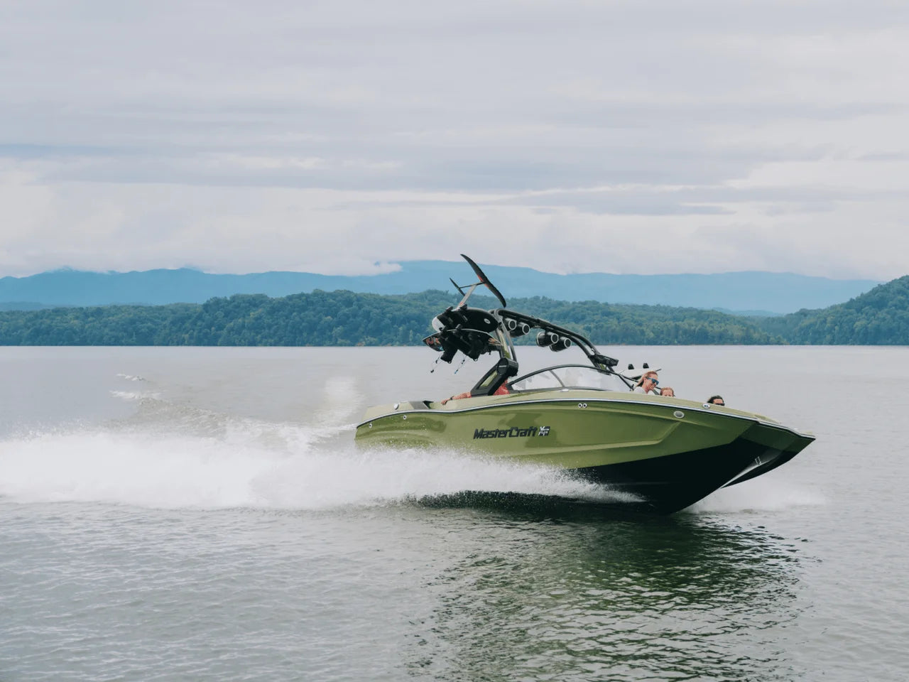 2026 Mastercraft XT24 24.0 feet, Inuvik, Northwest Territories #2
