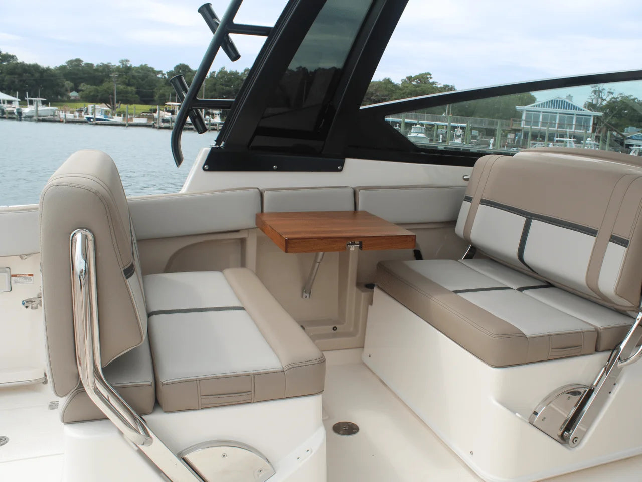 2026 Boston Whaler 330 Vantage 33.0 feet, Wrightsville Beach, North Carolina #32