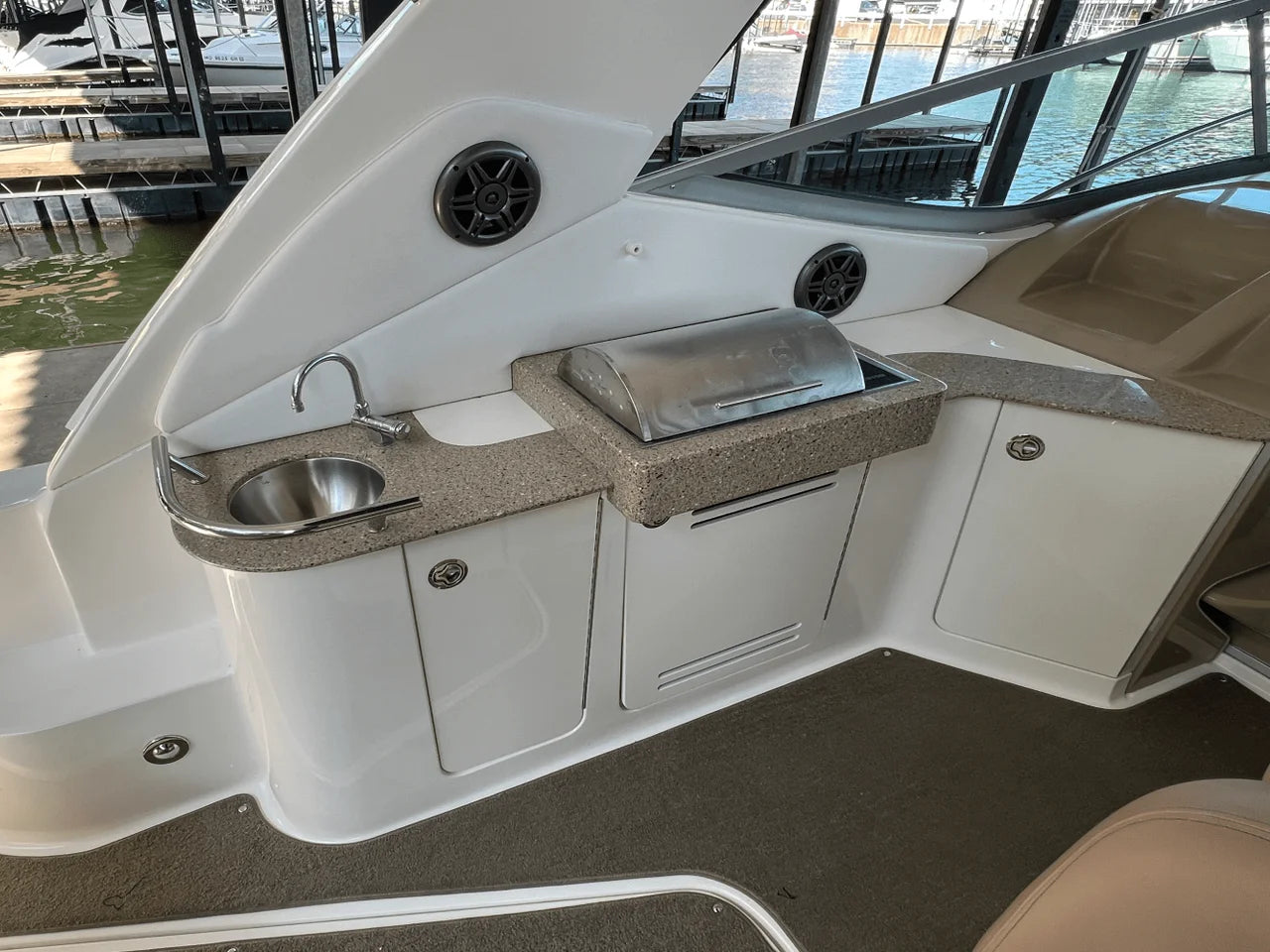 2016 Sea Ray 330 SUNDANCER 33.0 feet, Lake Ozark, MO #28