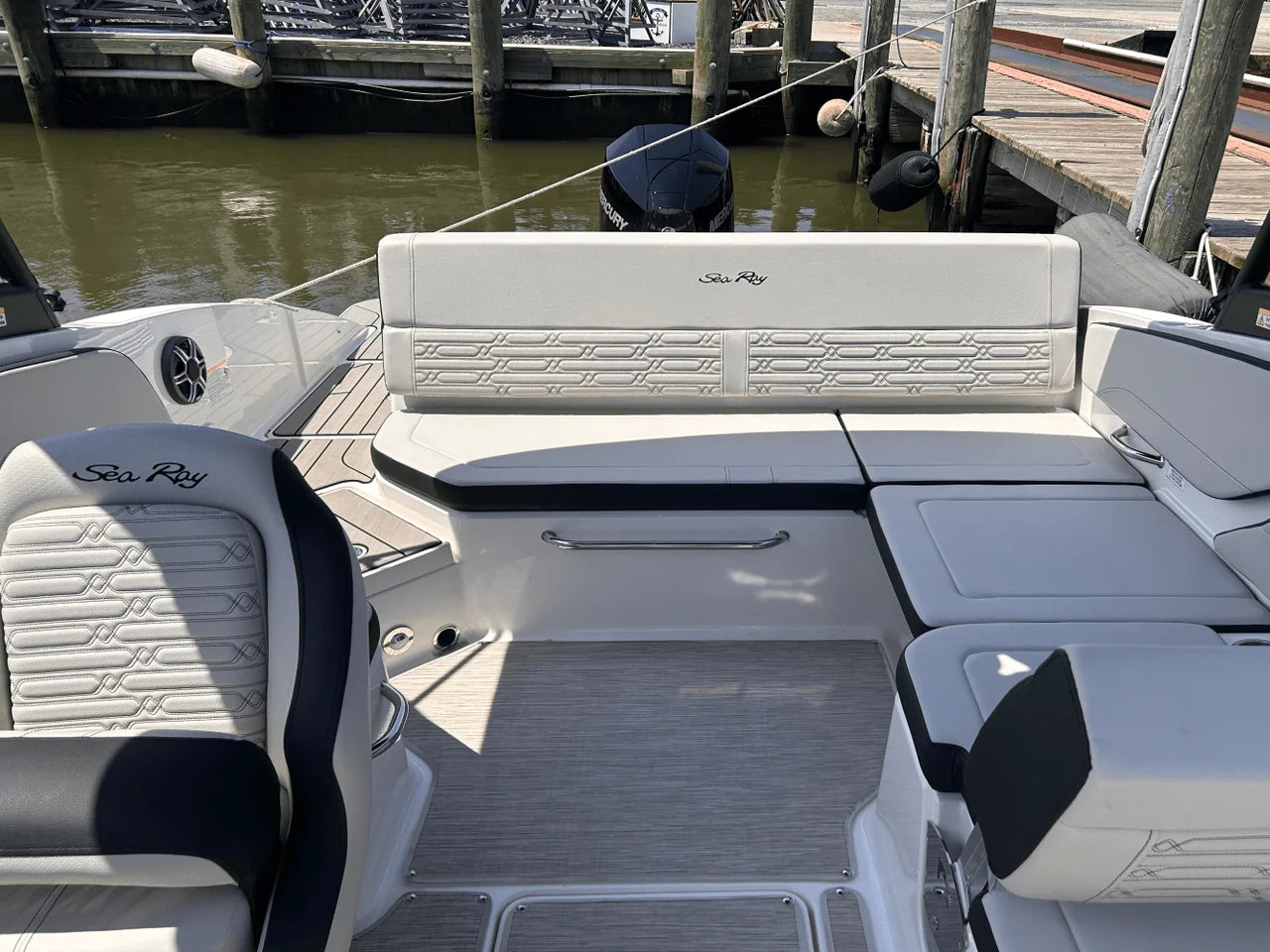 2026 Sea Ray SPX 210 Outboard 21.0 feet, Grasonville, MD #17