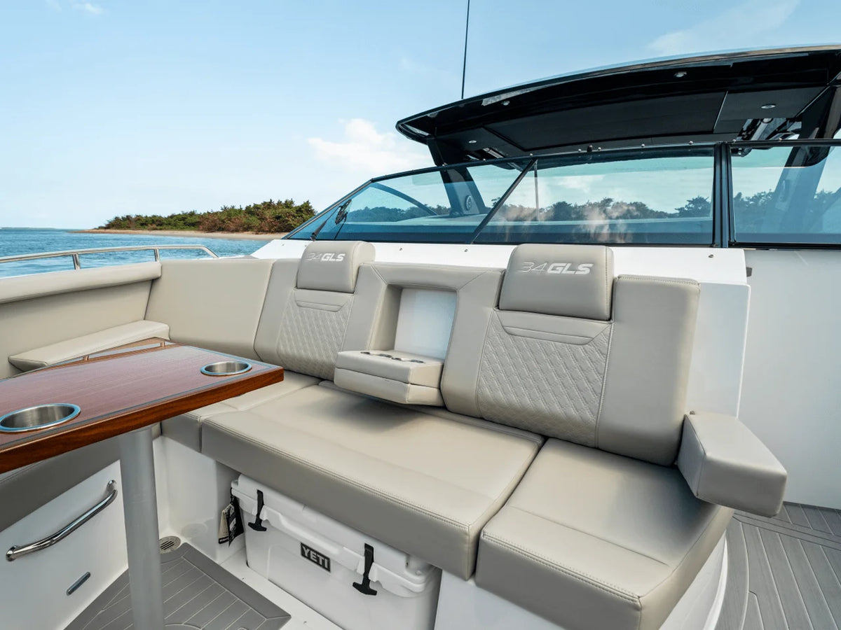 2027 Cruisers Yachts 34 GLS Outboard 34.0 feet, Venice, Florida #114