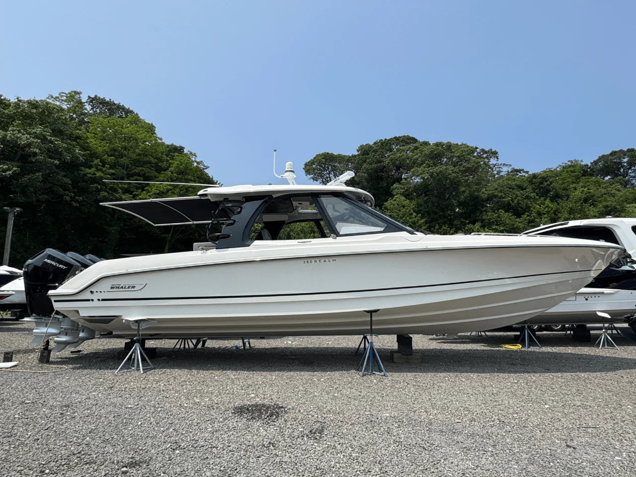 2025 Boston Whaler 380 Realm 38.0 feet, Huntington, NY #2