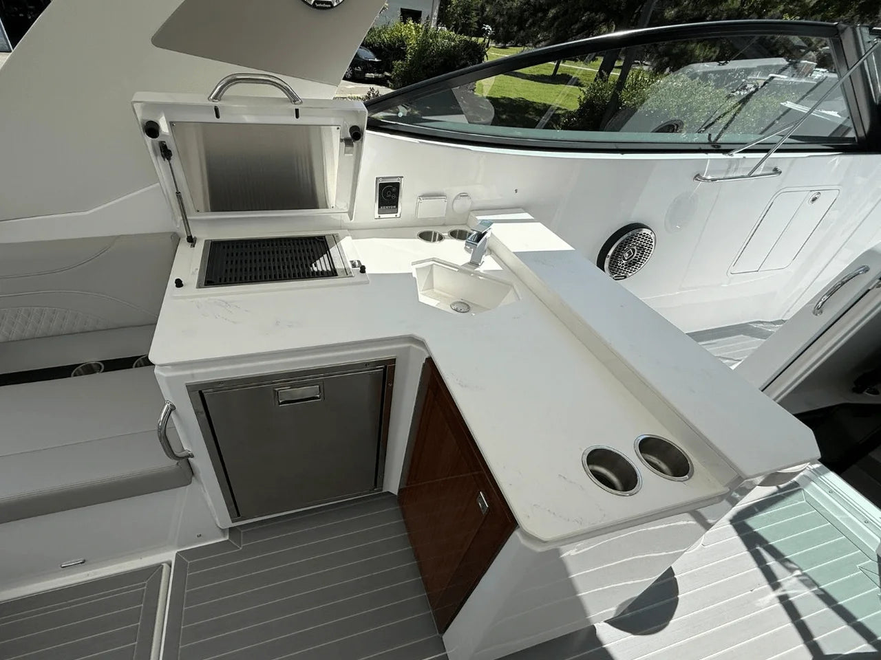 2026 Cruisers Yachts 38 GLS 37.0 feet, Lake Ozark, MO #23