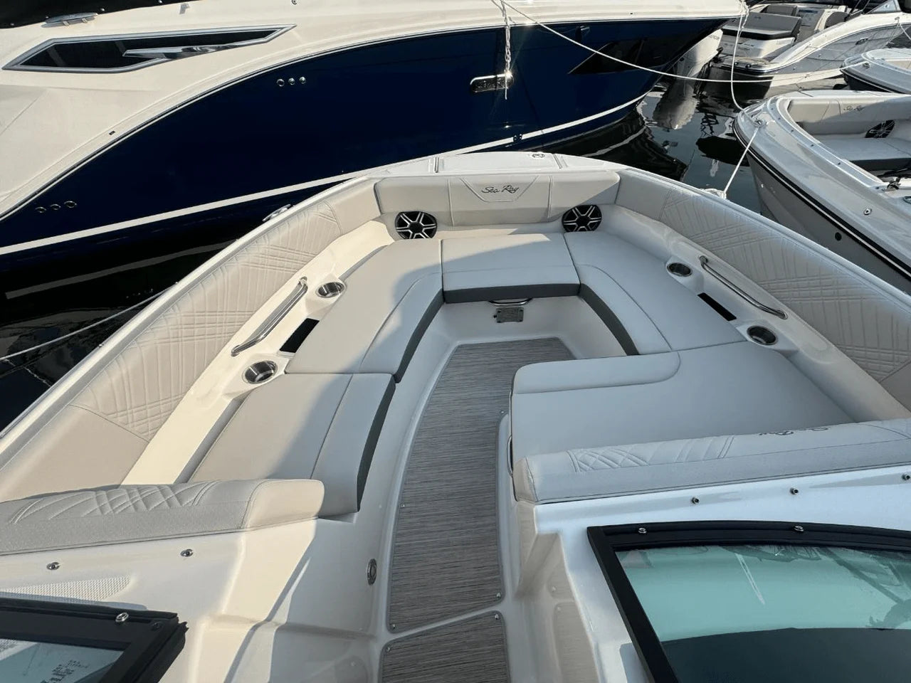 2026 Sea Ray SDX 230 Outboard 23.0 feet, Somers Point, New Jersey #26