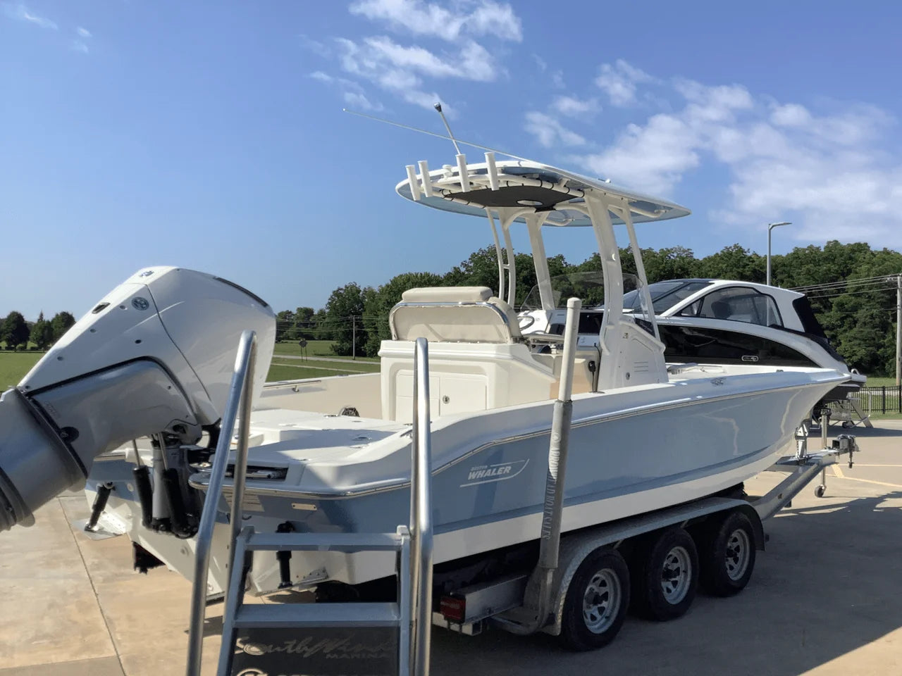 2026 Boston Whaler 250 Dauntless 25.0 feet, Monkey Island, OK #3