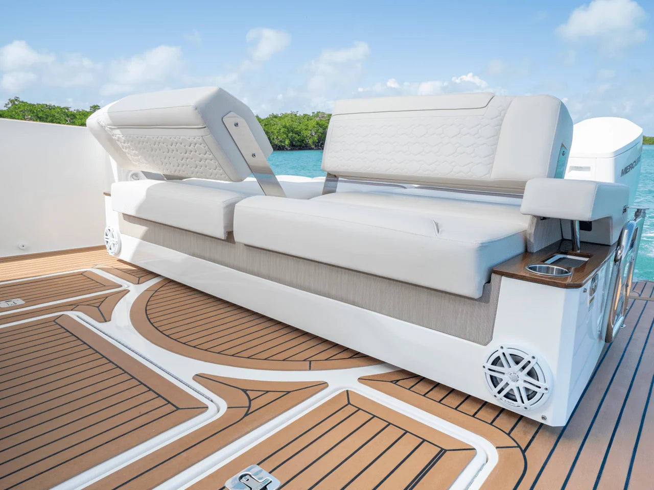 2025 Tiara Yachts LS 48 48.0 feet, Inuvik, Northwest Territories #12