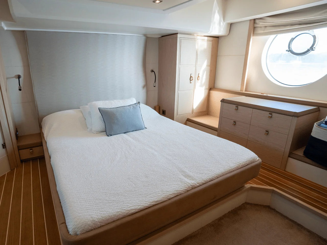 2019 Monte Carlo Yachts MC6 60.0 feet, Miami, FL #44