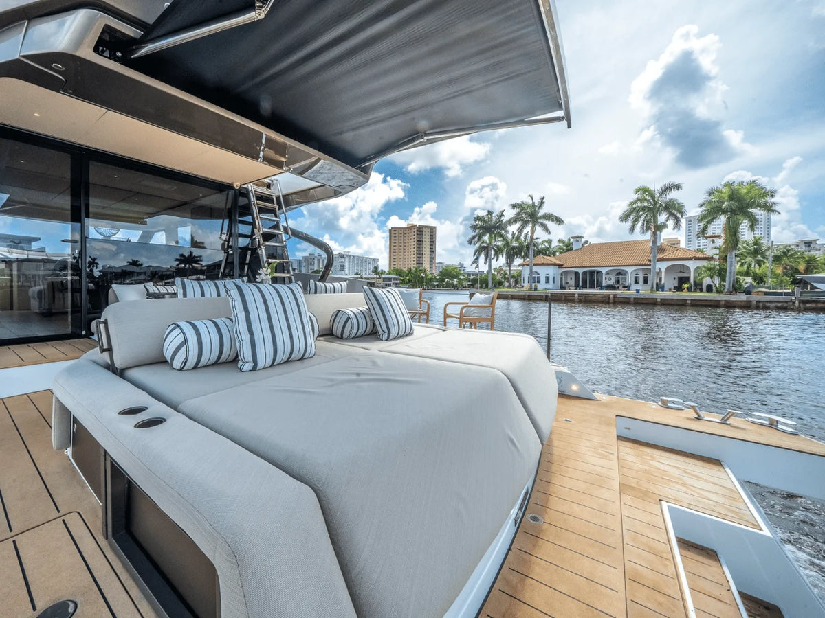2025 Azimut Seadeck 6 60.0 feet, Dania Beach, Florida #16