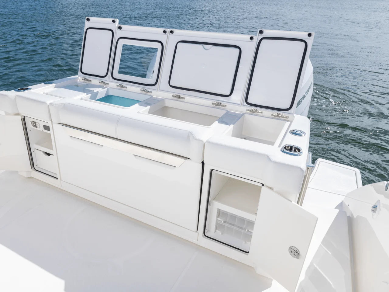 2025 Tiara Yachts LS 38 38.0 feet, Inuvik, Northwest Territories #12