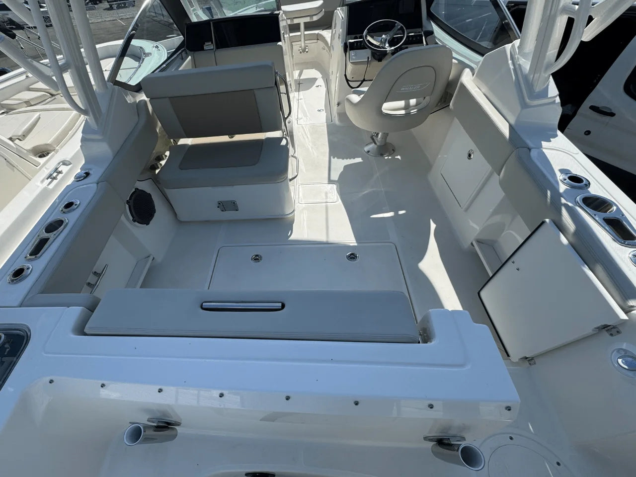 2026 Boston Whaler 240 Vantage 24.0 feet, Huntington, NY #5
