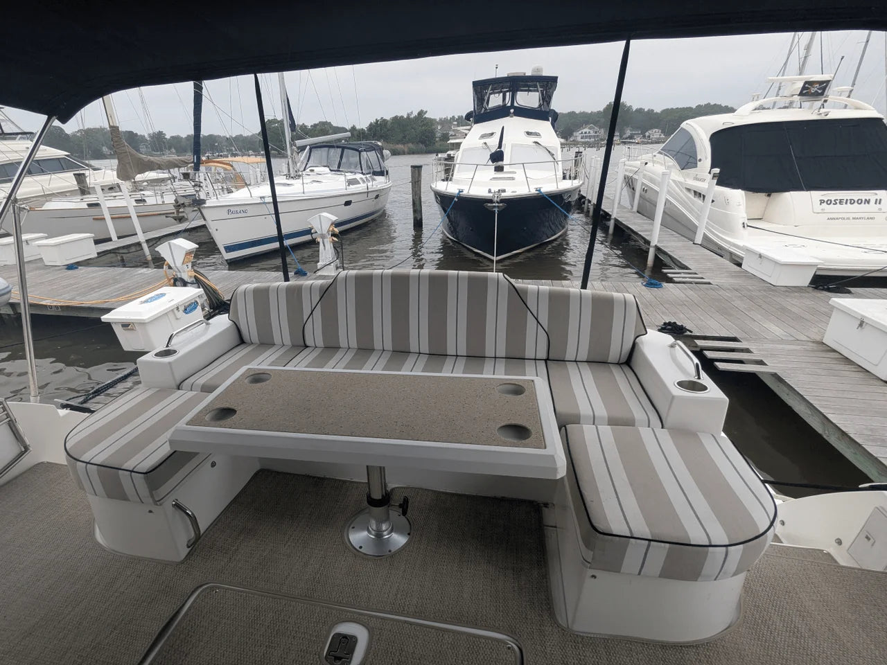 2013 Cruisers Yachts 48 CANTIUS 48.0 feet, Baltimore, MD #63