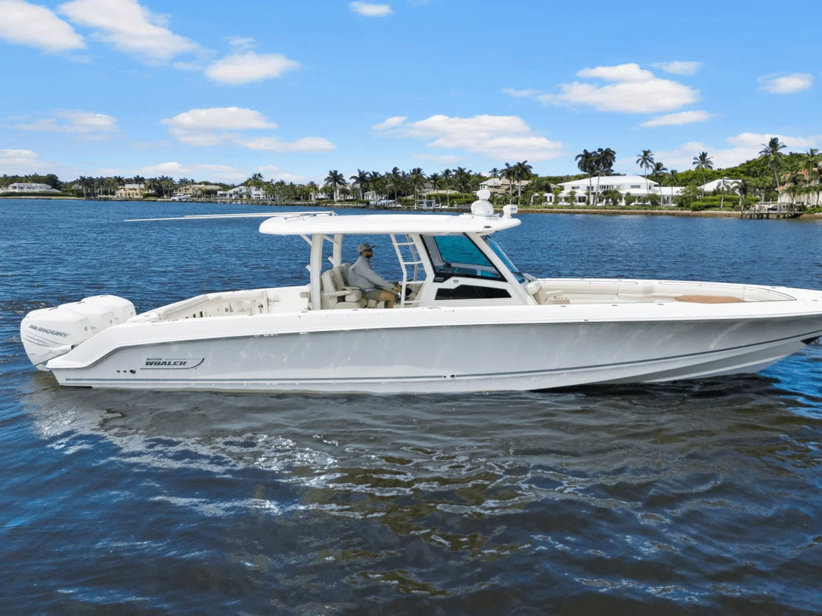 2018 Boston Whaler 380 OUTRAGE 38.0 feet, Naples, Florida #1