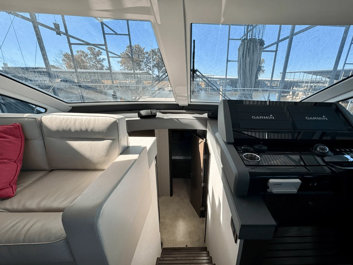 2018 Cruisers Yachts 50 CANTIUS 49.0 feet, Monkey Island, OK #15