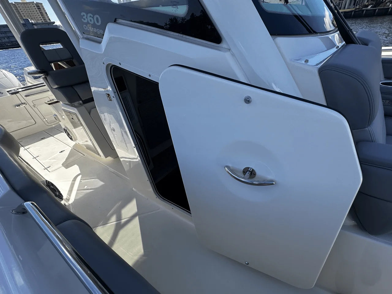 2026 Boston Whaler 360 Outrage 36.0 feet, Pompano Beach, Florida #43