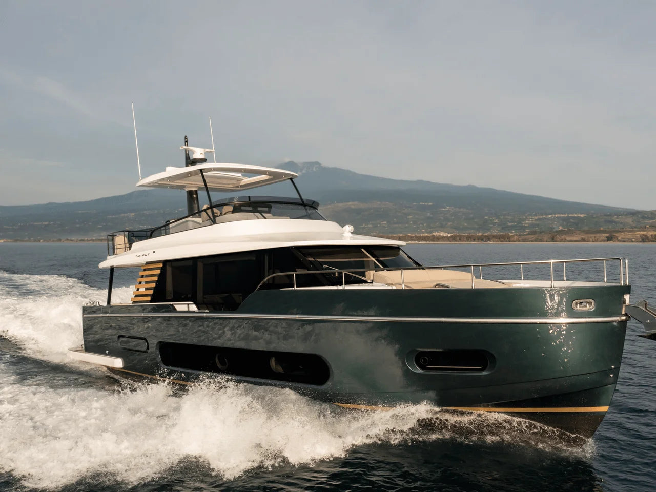 2026 Azimut Magellano 60 60.0 feet, Inuvik, Northwest Territories #22