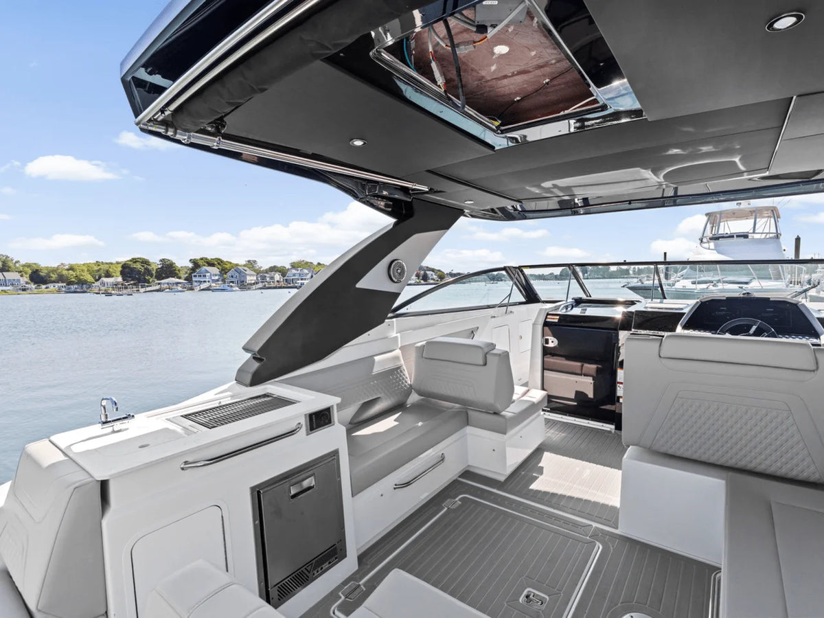 2026 Cruisers Yachts 34 GLS Outboard 34.0 feet, Danvers, Massachusetts #14