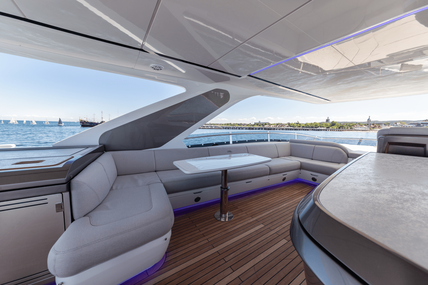2026 Galeon 800 FLY 83.0 feet, Inuvik, Northwest Territories #21