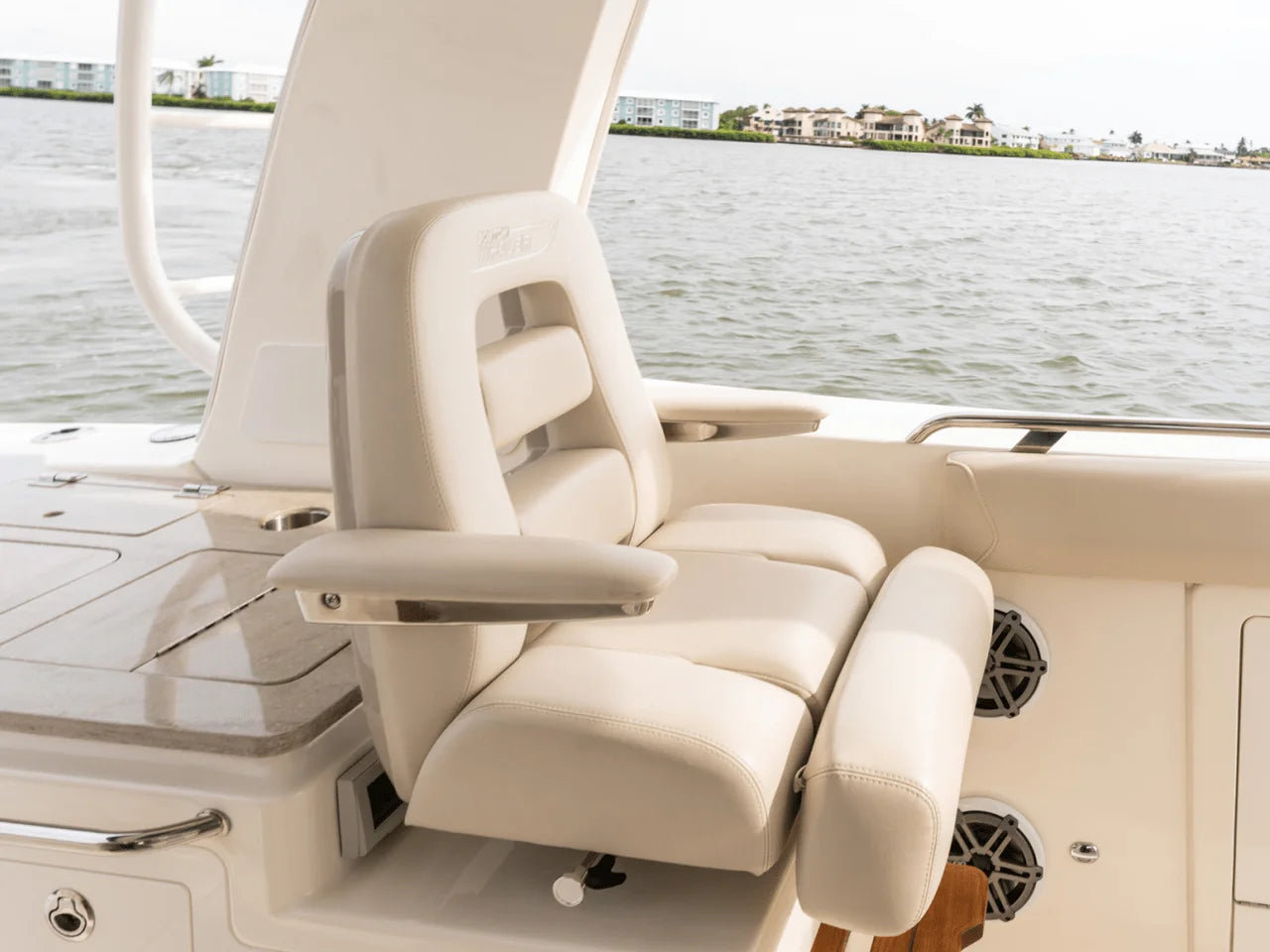 2027 Boston Whaler 380 Realm 38.0 feet, Naples, Florida #88