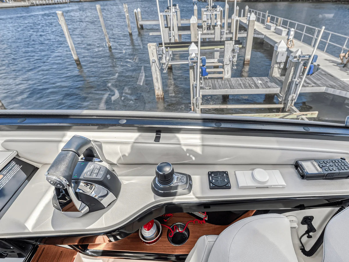 2022 Sea Ray 370 SUNDANCER OUTBOARD 37.0 feet, Highland Beach, FL, FL #54