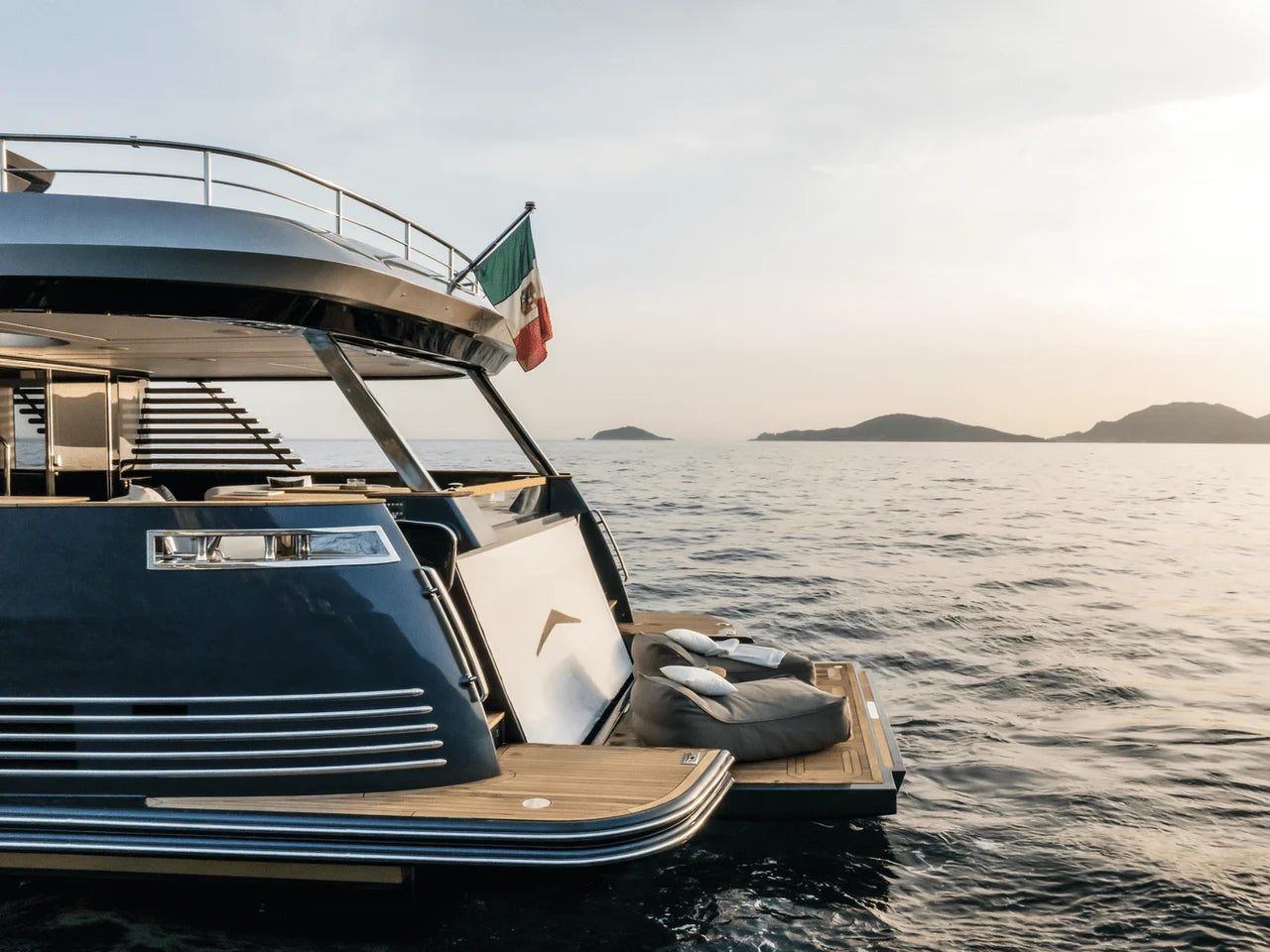 2026 Azimut Magellano 30M 98.0 feet, Inuvik, Northwest Territories #18