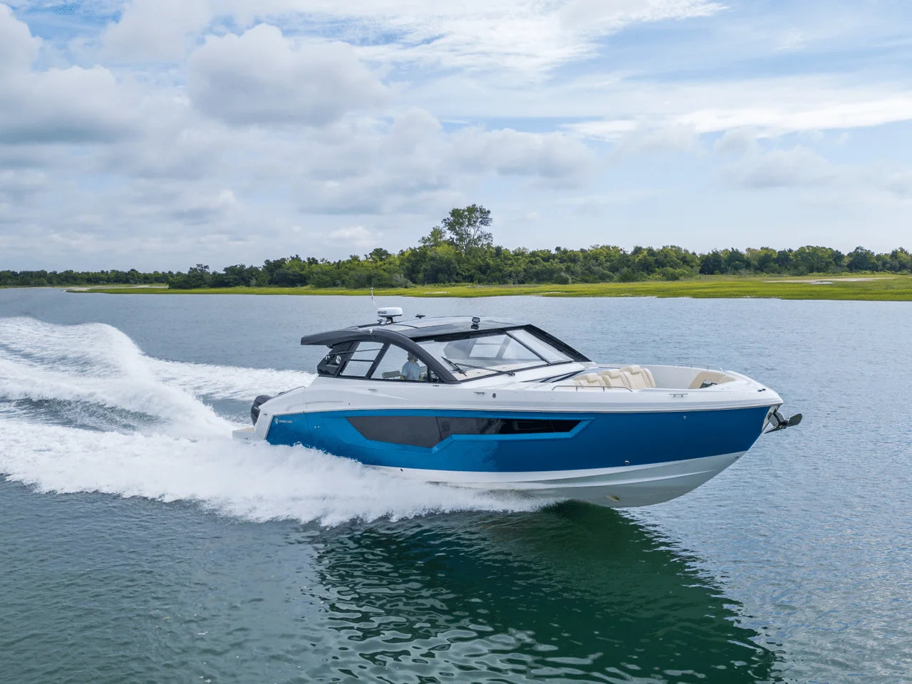 2026 Cruisers Yachts 50GLS OB 50.0 feet, Wrightsville Beach, North Carolina #3
