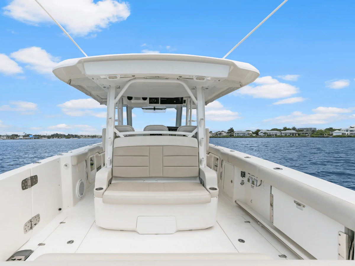 2018 Boston Whaler 380 OUTRAGE 38.0 feet, Naples, Florida #28