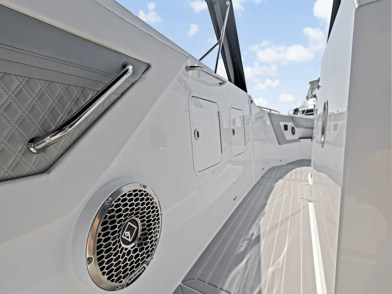 2026 Cruisers Yachts 34 GLS Outboard 34.0 feet, Danvers, Massachusetts #56