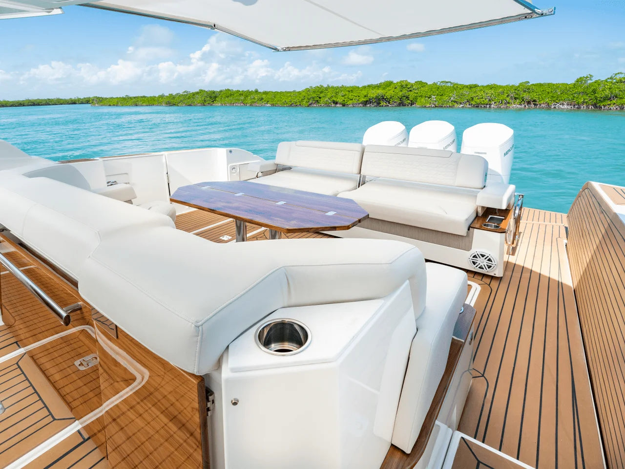 2025 Tiara Yachts LS 48 48.0 feet, Inuvik, Northwest Territories #6