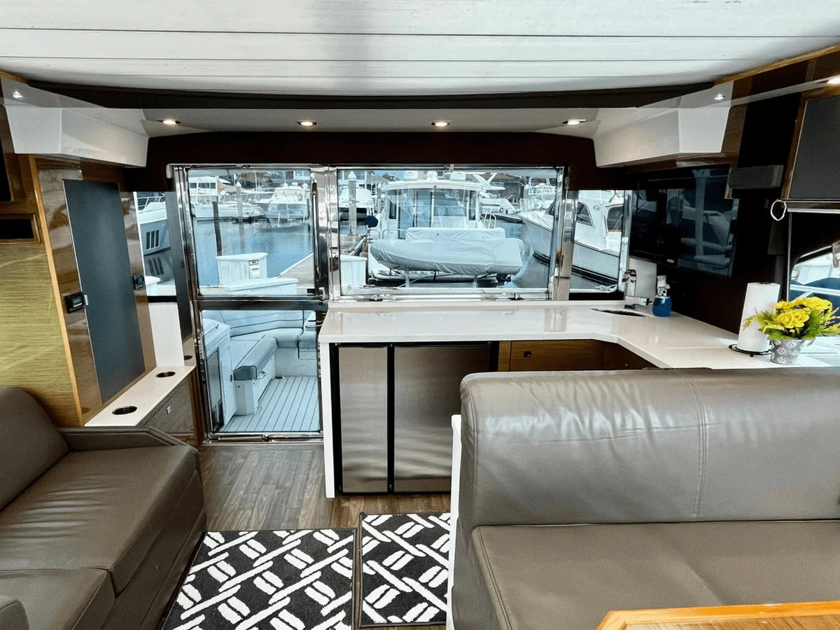 2017 Cruisers Yachts 45 CANTIUS 45.0 feet, Marco Island, FL #21