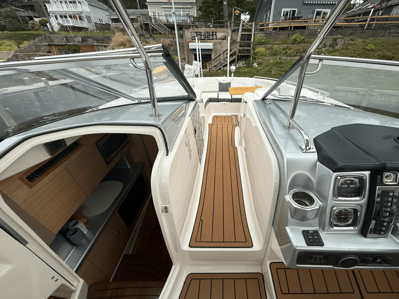 2015 Chaparral 327 SSX 32.0 feet, Grasonville, Maryland #26