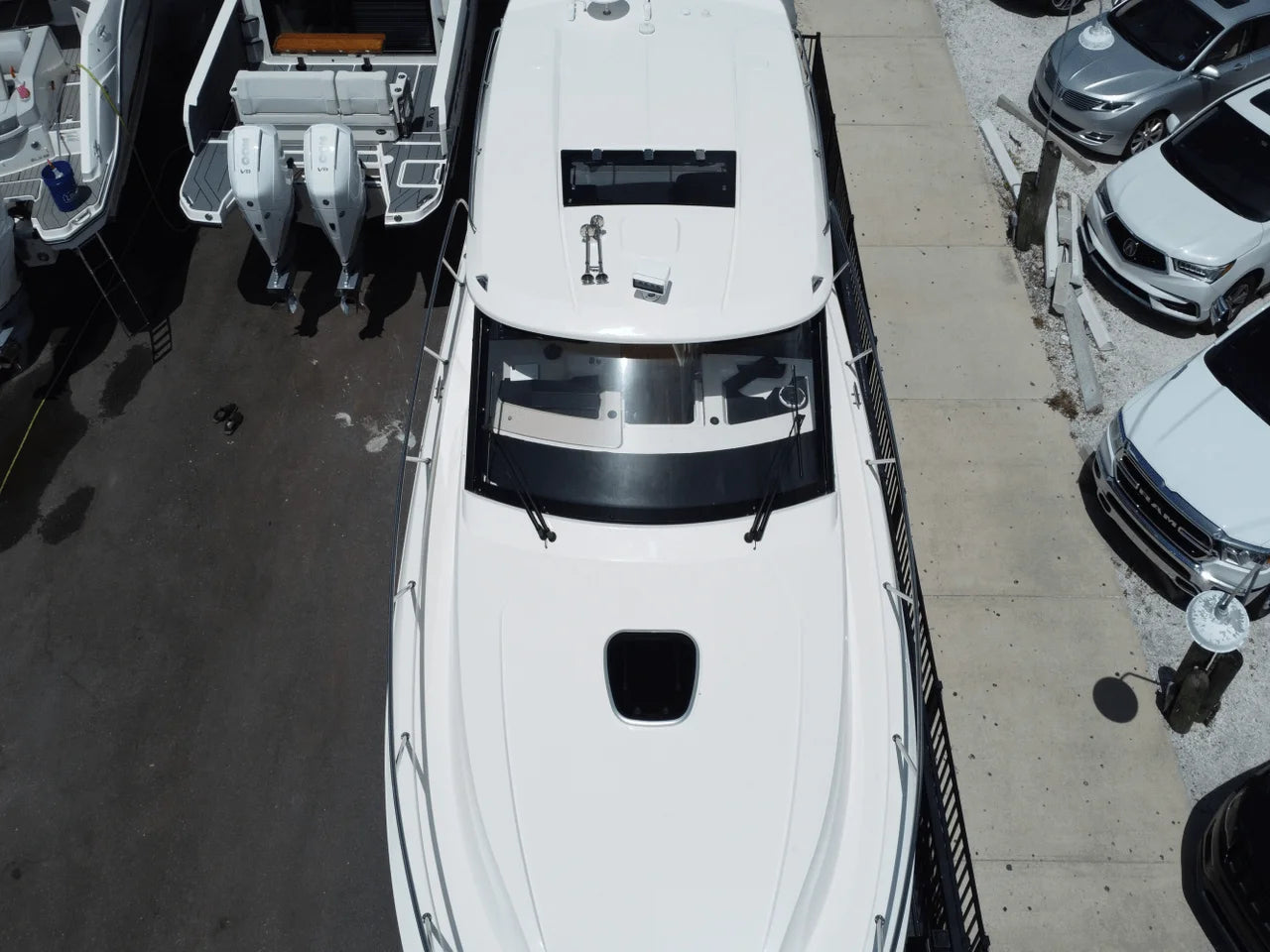 2025 Boston Whaler 365 Conquest 36.0 feet, Naples, Florida #7