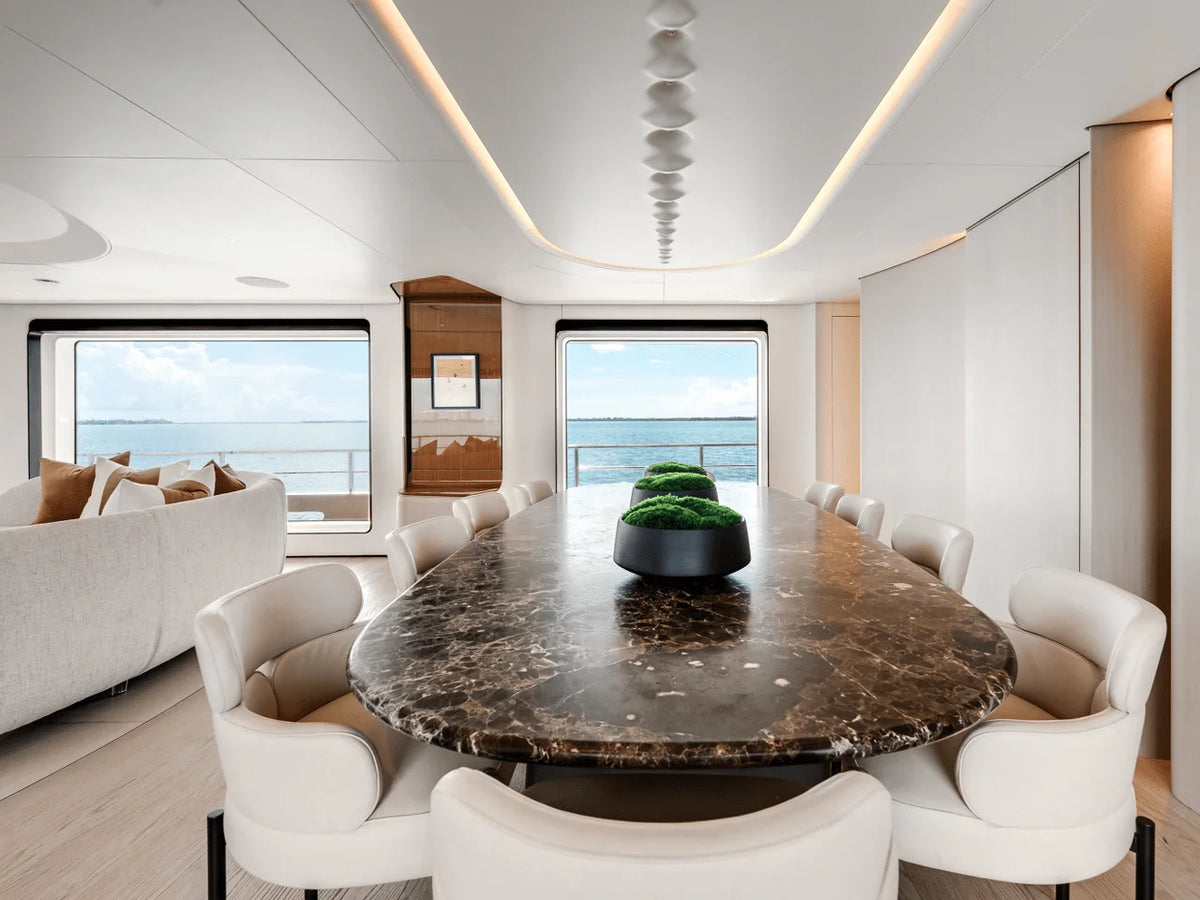 2027 Azimut Grande 36M 115.0 feet, Inuvik, Northwest Territories #39