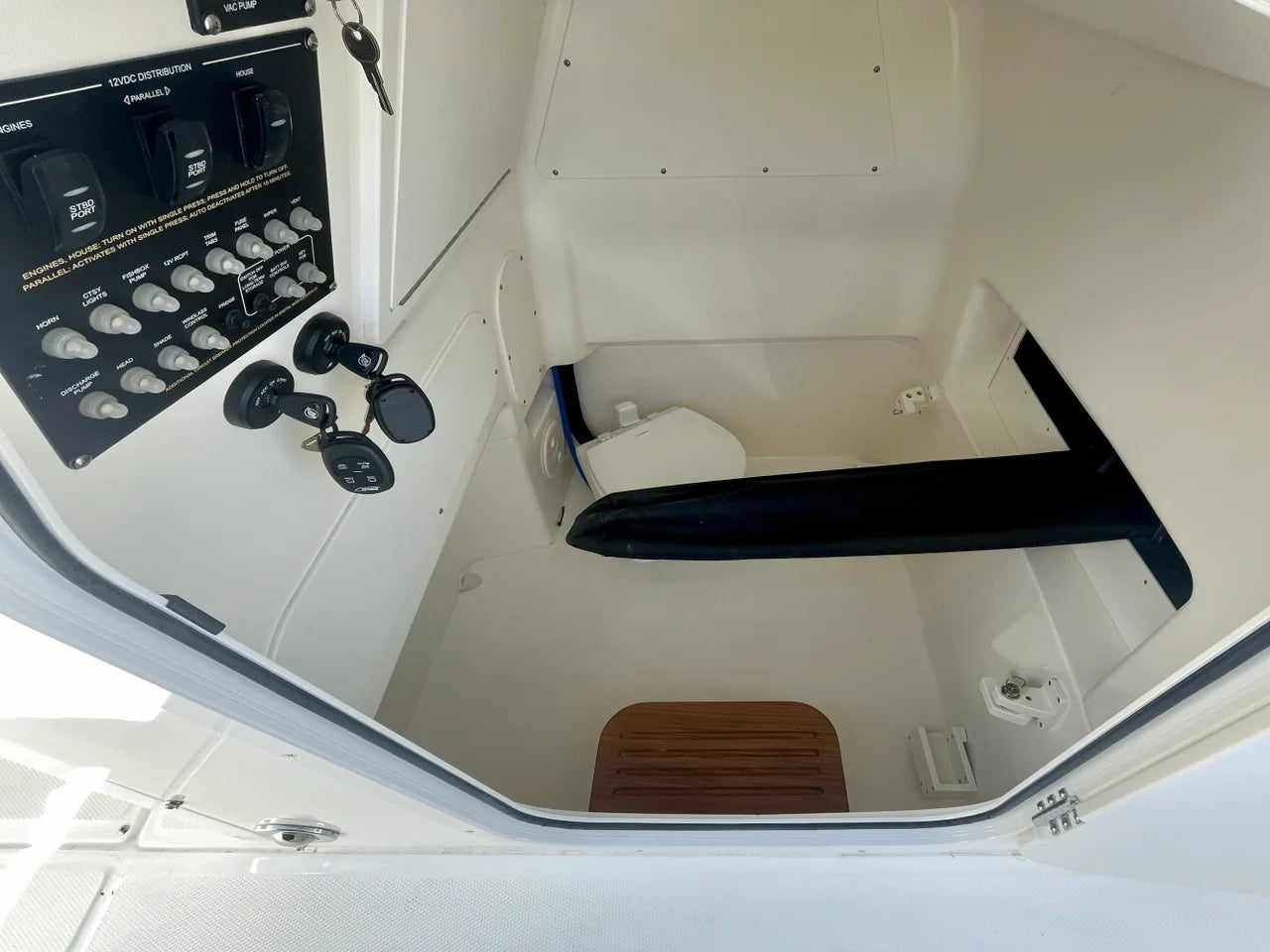 2025 Boston Whaler 280 Dauntless 28.0 feet, Quincy, MA #16