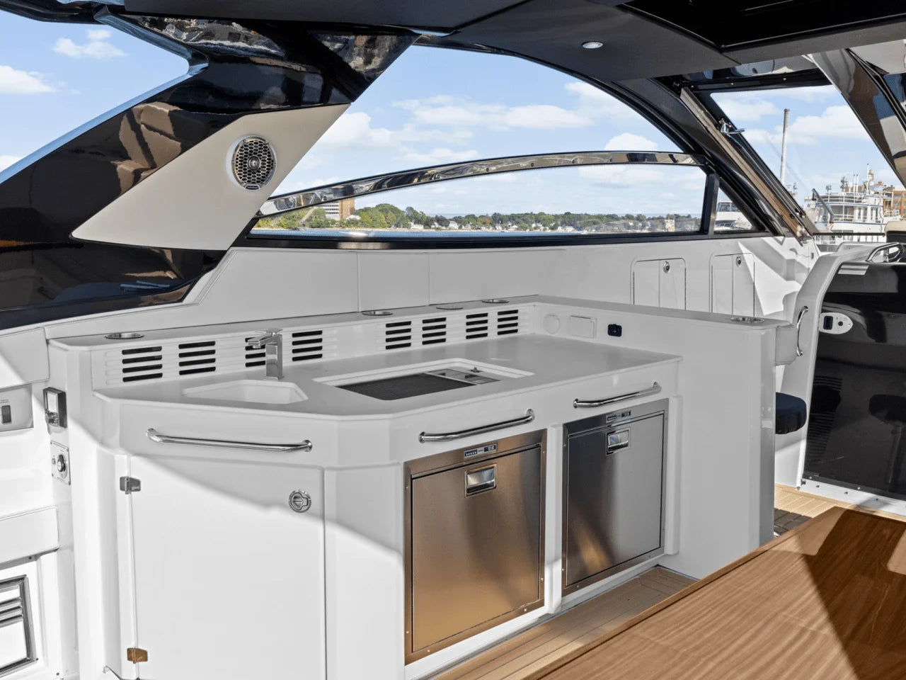2025 Cruisers Yachts 42 GLS Outboard 42.0 feet, Quincy, MA #8