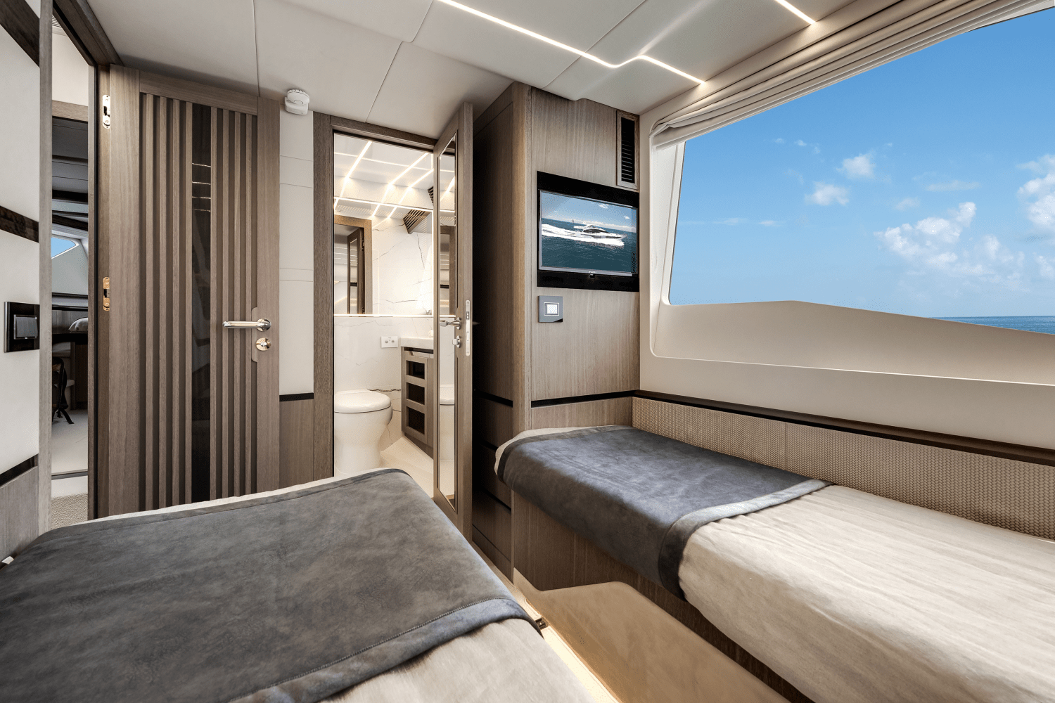 2026 Galeon 800 FLY 83.0 feet, Inuvik, Northwest Territories #44