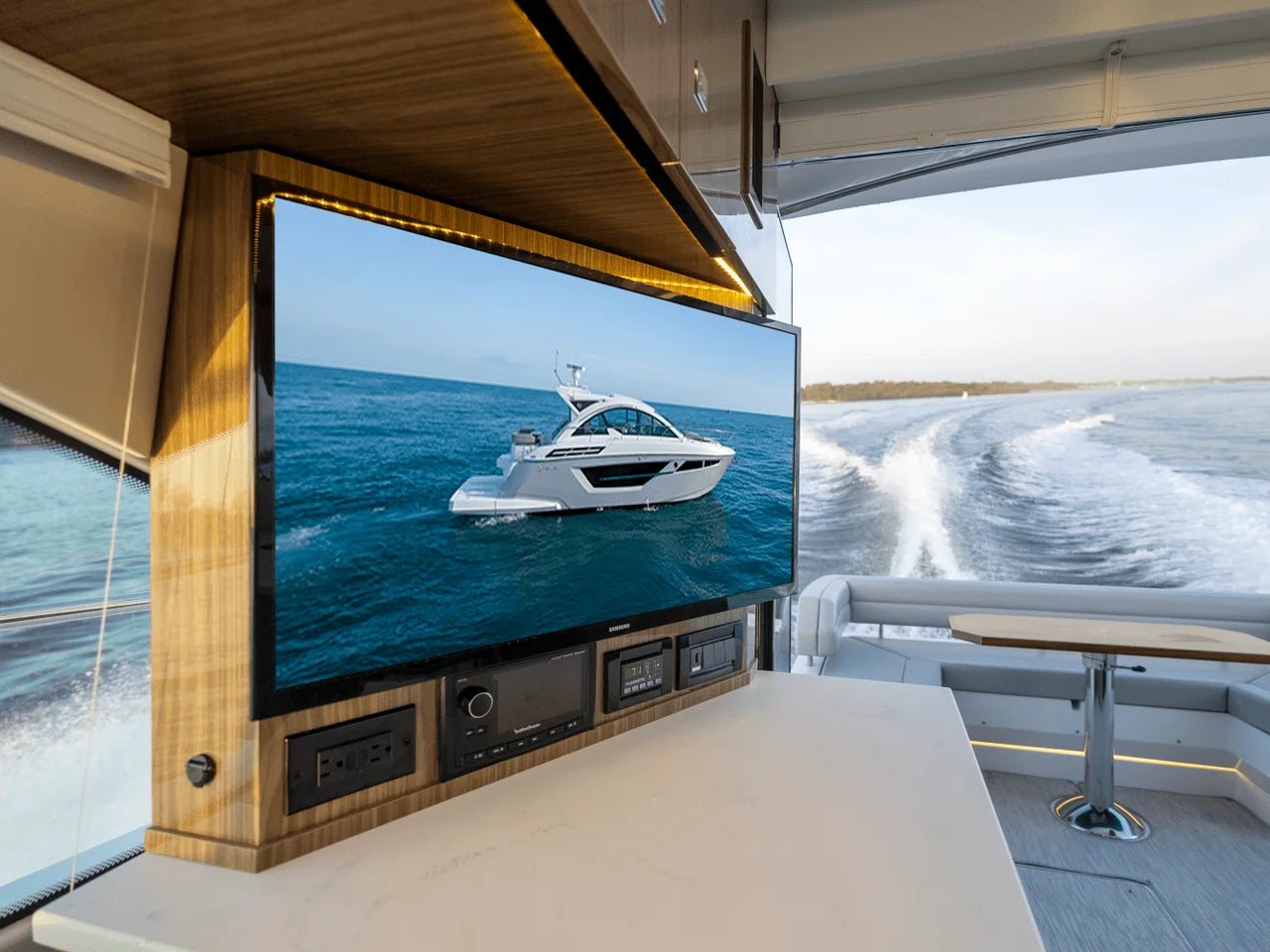2026 Cruisers Yachts 50 Cantius 50.0 feet, Inuvik, Northwest Territories #33