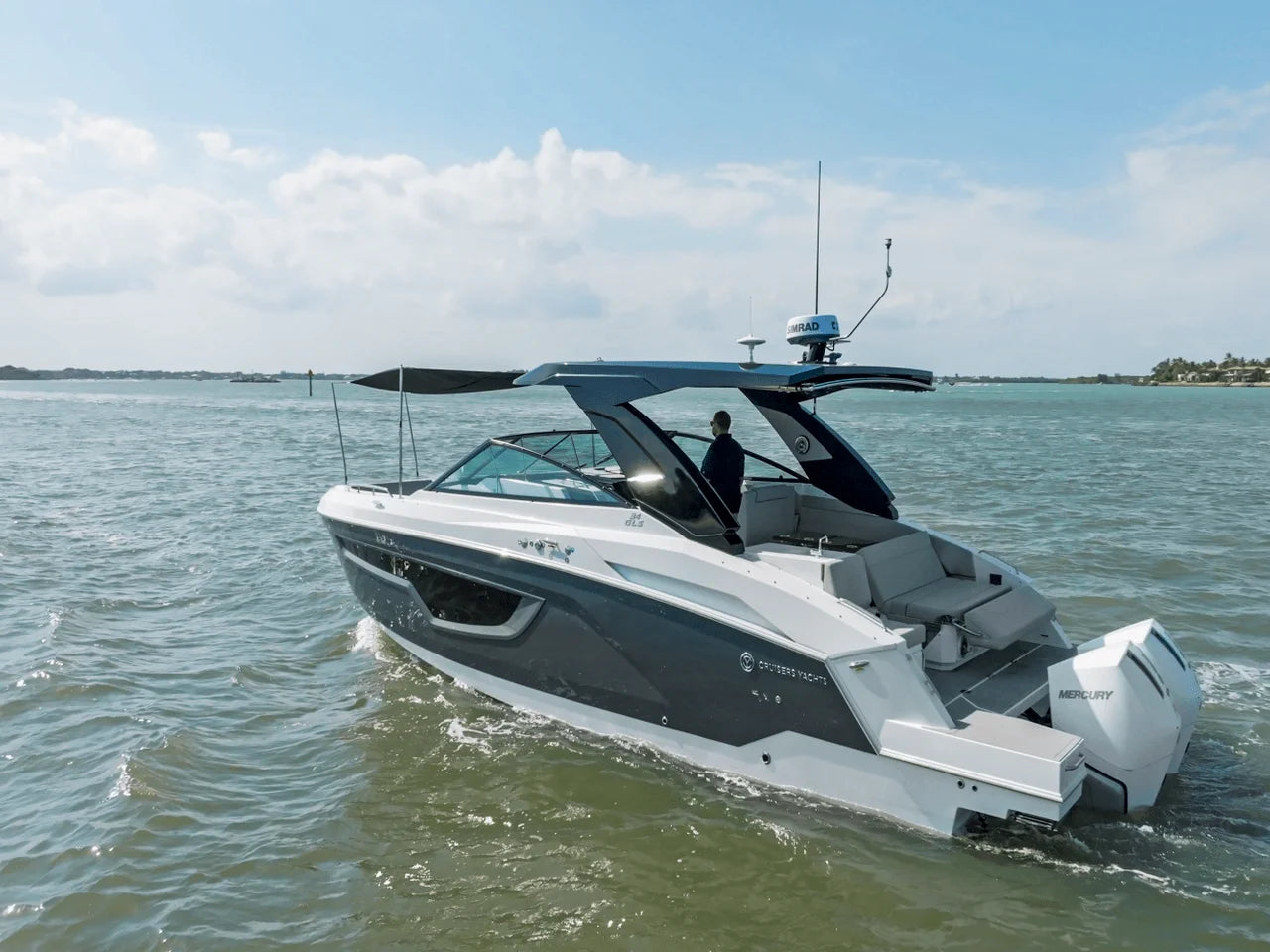 2026 Cruisers Yachts 34 GLS Outboard 35.0 feet, Inuvik, Northwest Territories #25