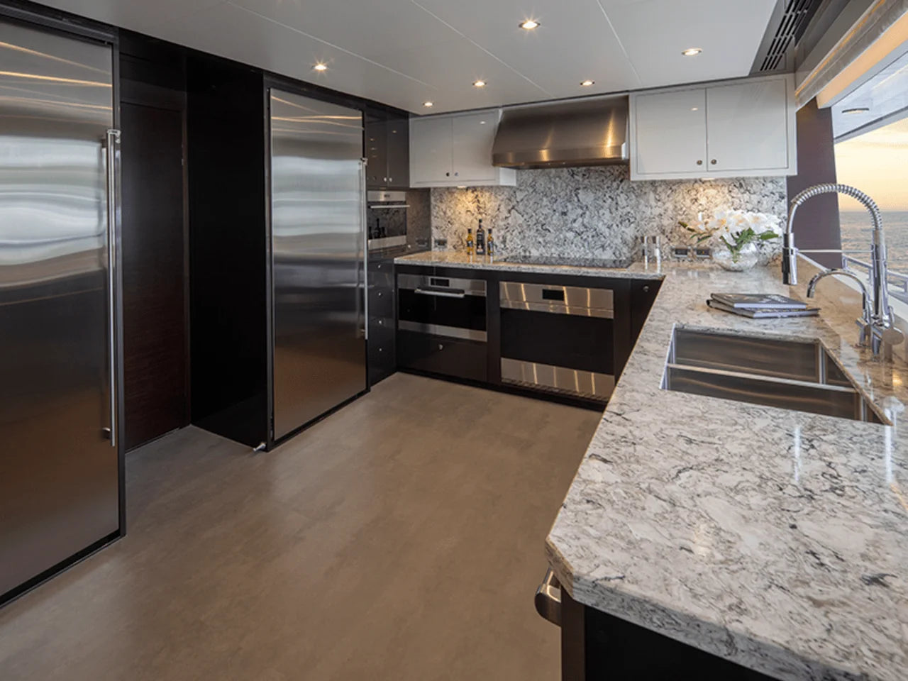 2027 Ocean Alexander 37L 120.0 feet, Pompano Beach, FL #37