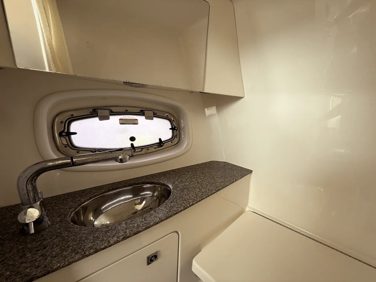 2015 Chaparral 327 SSX 32.0 feet, Grasonville, Maryland #25
