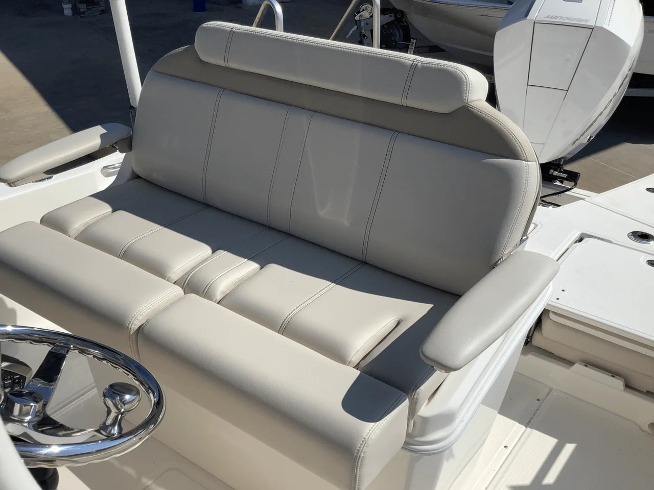 2026 Boston Whaler 250 Dauntless 25.0 feet, Monkey Island, OK #16